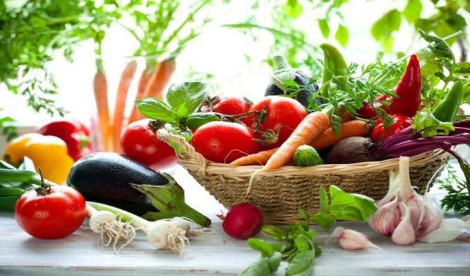Nên Tăng Cường Rau Xanh, Hoa Quả Trong Bữa Ăn Hằng Ngày