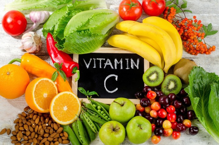 Thừa hoặc thiếu vitamin C đều gây hại cho cơ thể