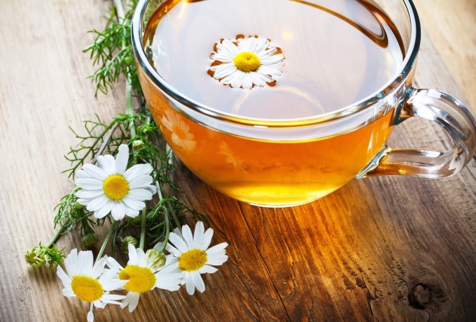 Trá Hoa Cúc Vừa Thanh Nhiệt Vừa Tốt Cho Xương Khớp