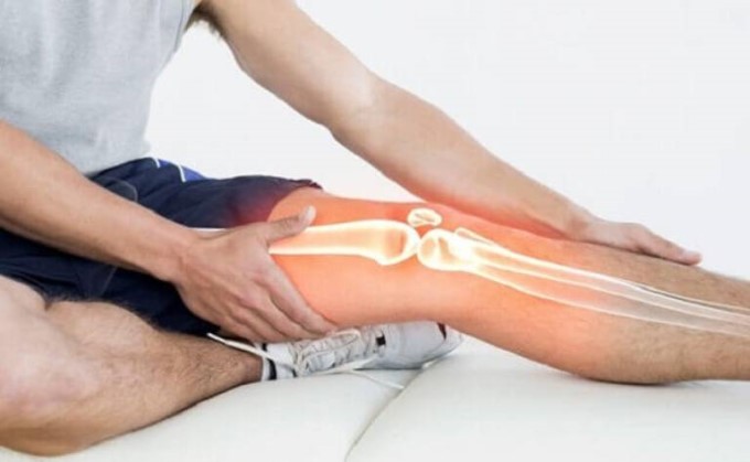 Chấn Thương Khiến Sụn Khớp Bị Tổn Thương Dẫn Đến Cứng Khớp