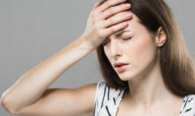 Thoát Vị Đĩa Đệm Cột Sống Cổ Gây Nhức Đầu Ở Vùng Chẩm, Vùng Trán