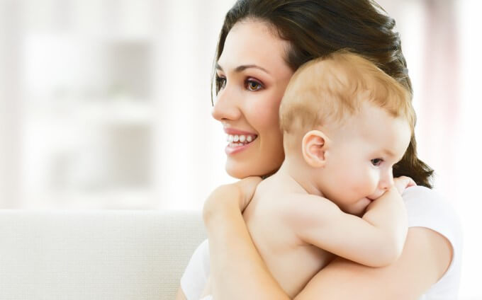Trong 2 Tuần Đầu Sau Sinh, Trẻ Ít Tăng Cân