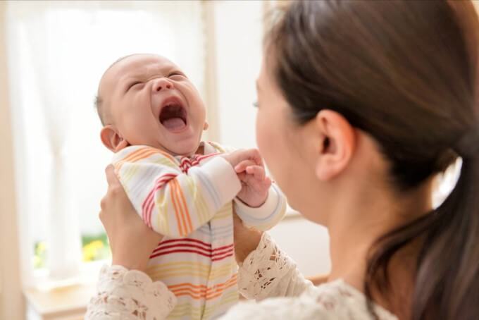 Chú Ý Đến Những Biểu Hiện Bất Thường Khi Khóc Đêm Ở Trẻ