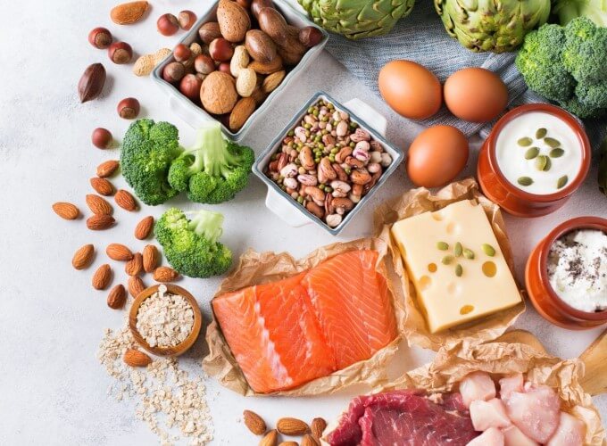 Các Mẹ Nên Chú Ý Chế Độ Ăn Uống Vì Sữa Mẹ Là Nguồn Dinh Dưỡng Cho Trẻ