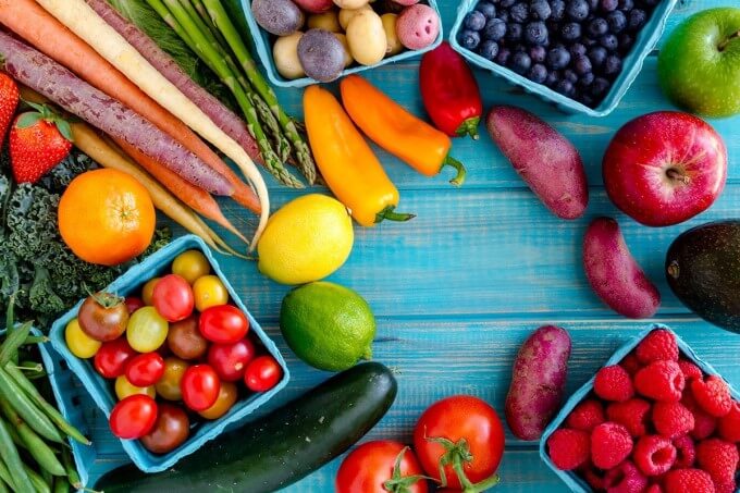Tất cả các loại trái cây và rau quả đều có chứa protein