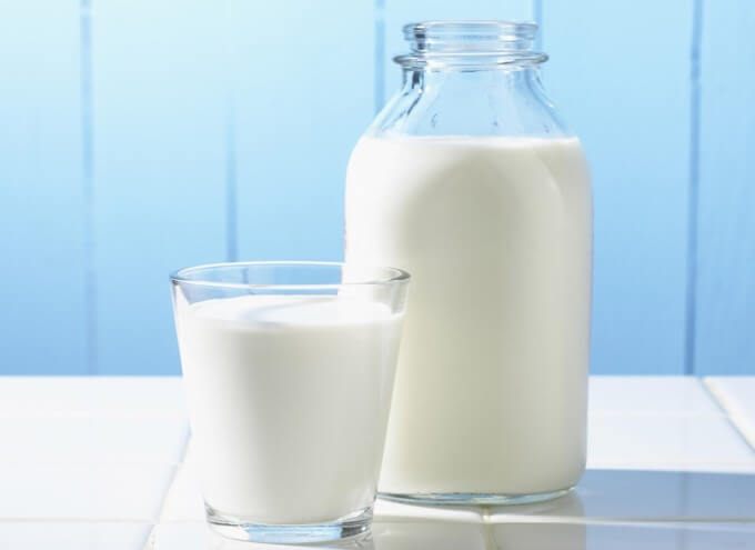 Trộn Một Ít Sữa Vào Thức Ăn Của Vật Nuôi Sẽ Cung Cấp Thêm Canxi Và Protein Cho Chúng