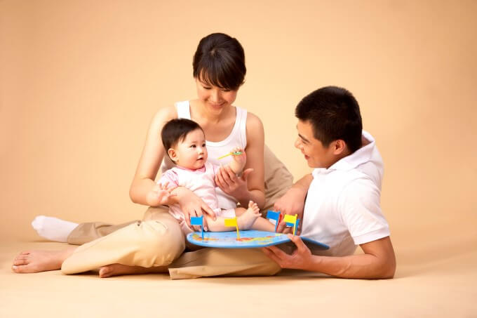 Chơi Với Con